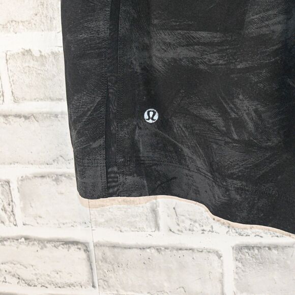 Lululemon Men's PAce Breaker Shorts lined size Large - Picture 7 of 9